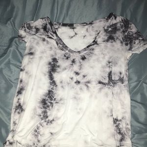 Selling because it’s not my size anymore!